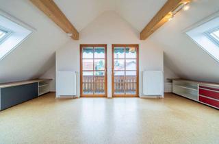 Wohnung kaufen in 86920 Denklingen, Eigenbezug oder Vermietung: Geräumiges und energieeffizientes Wohnen auf zwei Ebenen in Denklingen