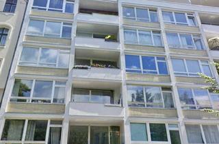 Wohnung kaufen in Savignyplatz, 10625 Charlottenburg, Renovierungsbedürftige 1-Zimmer-Eigentumswohnung unweit vom Savignyplatz