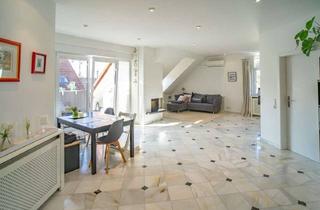 Wohnung kaufen in 69190 Walldorf, Über den Dächern zu Hause: Charmante Dachgeschosswohnung mit Kamin, Klima & Loggia