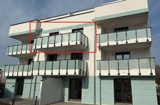Wohnung mieten in Theodor-Fontane Allee 2e, 12529 Schönefeld, Erstbezug zum 1.5.26, 2-Zimmer Wohnung für Paare oder Singles mit Südbalkon, Keller und TG