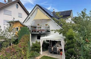 Wohnung mieten in Waldstraße 42, 63110 Rodgau, Helle komfortable "Nichtraucher" DG Wohnung, großer Balkon, EBK & herrlichem Bad. Renoviert