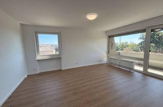 Wohnung mieten in Kümbdcher Hohl 32, 55469 Simmern, Ab 2027 zu haben-2 exklusive, modernisierte 3,5-Zimmer-Wohnungen mit 2 Balkonen in Simmern/Hunsrück