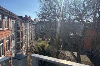 Wohnung mieten in 99085 Krämpfervorstadt, 3 ZKB, Balkon - Altbau in zentraler Lage