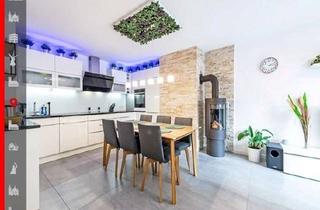 Wohnung mieten in Preysingstr. 38, 85625 Glonn, Modern renovierte 3,5-Zimmer-Maisonettewohnung mit EBK und Schwedenofen