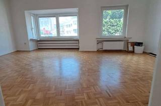 Wohnung mieten in 47533 Kleve, 3- Zimmer-Wohnung mit Terrasse und Innenhof