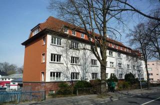 Wohnung mieten in Hundertmännertstraße, 18055 Kröpeliner Tor-Vorstadt, 3 Zimmer, Balkon, Stellplatz PKW und das ganze am Lindenpark/ Innenstadtlage