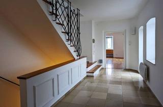 Wohnung mieten in Ledererzeile 21, 83512 Wasserburg, Große 2-Zimmer-Stadtwohnung über 3 Etagen mit eigenem Eingang