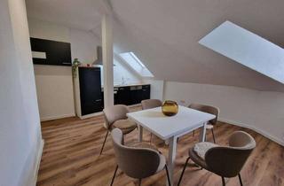 Wohnung mieten in Gabelsberger Str., 95028 Innenstadt, Neu renovierte 5er-WG-Wohnung MÖBLIERT