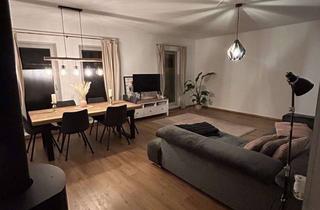 Wohnung mieten in Großschmiedestraße 18, 39104 Altstadt, Großzügige 4-Raum-Wohnung mit Terrasse, Stellplatz und Garten in der Wismarer Altstadt sucht Nachmie