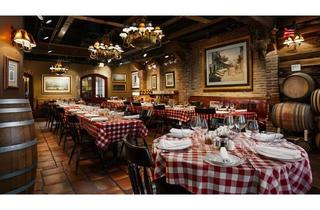 Gastronomiebetrieb mieten in 82362 Weilheim, PINNA REAL ESTATE: Rustikales Restaurant mit Biergarten im Hof - nähe Altstadt