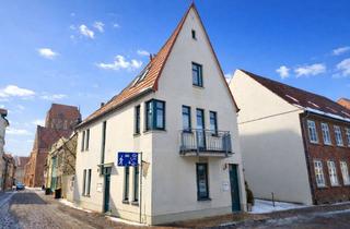 Haus kaufen in Philip-Brandin-Straße 15, 18273 Güstrow, Wohn- und Geschäftshaus mit flexiblem Nutzungskonzept in Güstrow