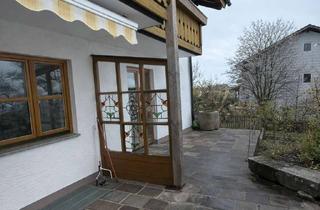 Einfamilienhaus kaufen in 83129 Höslwang, Neuwertiges Einfamilienhaus (auf Erbpacht) mit gehobener Ausstattung in Höslwang, Bayern