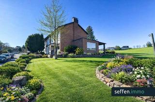 Doppelhaushälfte kaufen in 51515 Kürten, Doppelhaushälfte in Ruhiglage mit großem Garten, unverbaubarem Blick und Garage in Kürten