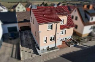 Einfamilienhaus kaufen in 36404 Völkershausen, Gepflegtes Einfamilienhaus mit Garten und Garage in Völkershausen