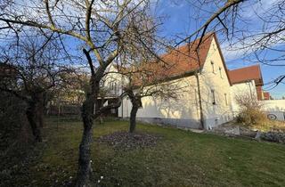 Einfamilienhaus kaufen in 84061 Ergoldsbach, Einfamilienhaus mit großzügiger Gartenfläche und Entwicklungspotenzial in Ergoldsbach
