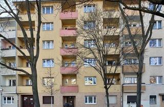 Wohnung kaufen in Emdener Straße 49, 10551 Berlin, 2-Zimmer-Eigentumswohnung bezugsfrei kaufen in Berlin-Moabit im Arminiuskiez, 53 m², sonnige Loggia