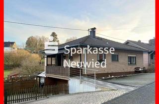 Haus kaufen in 56593 Obersteinebach, Solider vollunterkellerter Bungalow mit tollem Grundstück