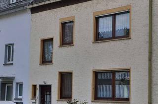 Reihenhaus kaufen in 56170 Bendorf, Gepflegtes Reihenhaus mit 3 Wohneinheiten