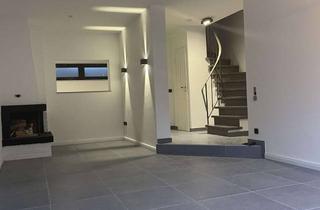 Haus mieten in 47800 Bockum, Wohlfühloase - Schönes Townhaus mit vier Zimmern, max. 3 Personen und kleinem Garten