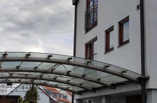 Haus mieten in Buchrainweg 22, 71088 Holzgerlingen, Reiheneckhaus mit Garten, Kamin & Carport (2 Stellplätze) in ruhiger Lage von Holzgerlingen