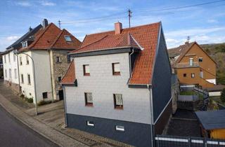 Einfamilienhaus kaufen in 66287 Quierschied, Freistehendes Einfamilienhaus mit Garten & Stellplätzen in Quierschied