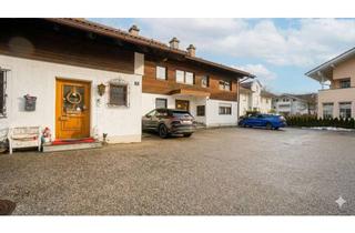 Wohnung kaufen in 83451 Piding, Charmante Dachgeschosswohnung: Ihr neues Zuhause vor den Toren Salzburgs / Piding DE