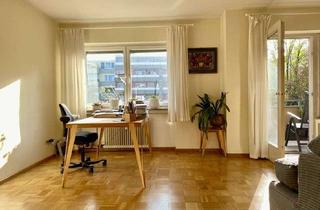 Wohnung kaufen in 79106 Stühlinger, Sonnige 3-Zimmer-Wohnung in Freiburg-Stühlinger: Zentral, hell, ruhig.