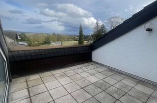 Wohnung mieten in 63667 Nidda, Helle Maisonette-Wohnung mit 4 Zimmern, 4 Balkonen & Weitblick