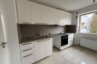 Wohnung mieten in Konrad-Adenauer-Straße 21, 88471 Laupheim, Neu renovierte 2-Zimmer Wohnung mit Balkon im 2. OG in Laupheim