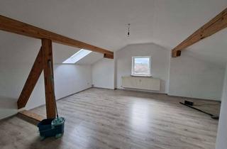 Wohnung mieten in 82407 Wielenbach, Charmante 2,5-Zimmer Dachgeschosswohnung in Wielenbach