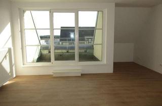 Wohnung mieten in La-Rochelle-Straße 82, 13127 Französisch Buchholz, Helle Dachgeschosswohnung in Toplage mit Terrasse und Aufzug!