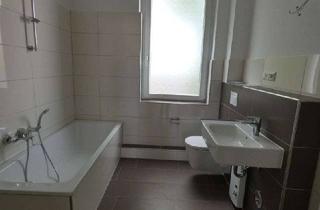 Wohnung mieten in Carmerstr. 50, 45147 Holsterhausen, *** Modernisierte 3-Zi-Altbauwohnung mit Loggia in beliebter Lage von Holsterhausen ***