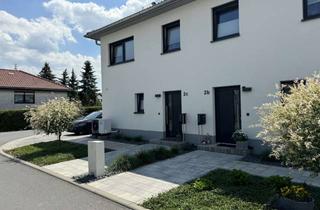 Wohnung mieten in Freesienring 2b, 01796 Pirna, Wohnen mit Terrasse & Garten – effizient, ruhig, modern
