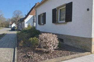 Haus kaufen in 66887 Elzweiler, Charmantes EFH mit großem Grundstück – ideal für jedermann
