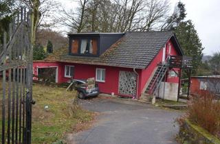 Haus kaufen in 65719 Hofheim am Taunus, Exklusives Haus mit Einliegerwohnung! naturnah & großzügig