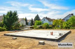 Immobilie kaufen in 56077 Koblenz, Grundstück mit Bodenplatte (für Vierfamilienhaus)