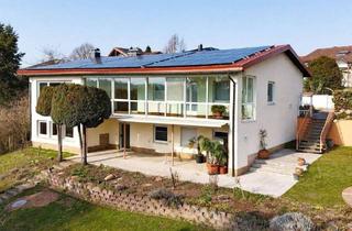 Haus kaufen in 35625 Hüttenberg, Hüttenberg - Sonnenverwöhntes Wohnen mit großzügigem Raumgefühl & Weitblick