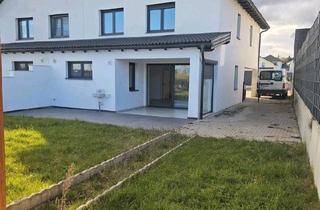 Doppelhaushälfte kaufen in 74731 Walldürn, Walldürn - Moderne Doppelhaushälfte im Lindik Walldürn