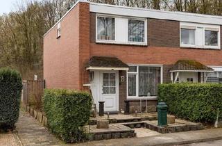 Haus kaufen in 52134 Herzogenrath, Herzogenrath - Reihenendhaus