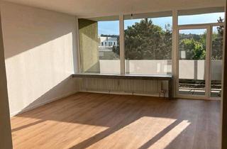 Wohnung kaufen in 90765 Fürth, Fürth - 1 Zimmer Wohnung zu verkaufen.