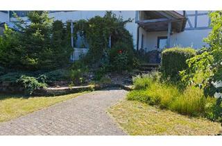 Mehrfamilienhaus kaufen in 97488 Stadtlauringen, Stadtlauringen - Mehrfamilienhaus mit Ausbaureserven