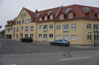 Wohnung kaufen in 06246 Bad Lauchstädt, Bad Lauchstädt - Seniorengeeignete 2,5 Zimmer Wohnung in Bad Lauchstädt