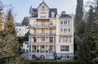 Wohnung kaufen in 76530 Innenstadt, Exklusive Wohnung mit umlaufender Terrasse und parkähnlichem Garten