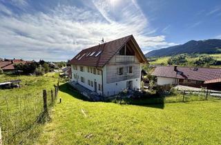Wohnung kaufen in 82442 Saulgrub, Exklusive Dachgeschosswohnung mit Sauna & Panoramablick – Ruhe in den Ammergauer Alpen