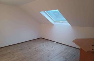 Wohnung mieten in 77743 Neuried, 2-Zimmer Dachgeschosswohnung in Neuried-Altenheim