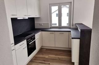 Wohnung mieten in Engelloh 83, 92358 Seubersdorf, 3-Zimmer-Wohnung mit Balkon, Einbauküche u. Stellplatz in Batzhausen