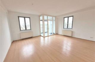 Wohnung mieten in Fontaneplatz 10e, 15711 Königs Wusterhausen, Sonnige 3 - Zimmerwohnung in zentraler Lage - Balkon - Loggia - Lift - Parkhaus