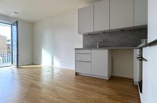 Wohnung mieten in Beusselstraße 31b, 10553 Berlin, Helle 3-Zimmerwohnung * 2 Balkone * 2 Bäder * Einbauküche * Ruhige & zentrale Lage Moabit