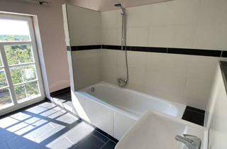 Wohnung mieten in Bauerbahn, 41462 Neuss, großzügige 2 Zimmer Wohnung mit Gartennutzung - E0055