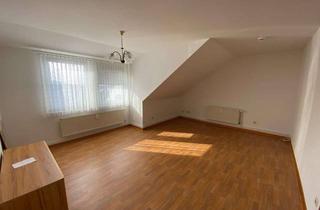 Wohnung mieten in Friedrich-Ebert-Str., 31079 Sibbesse, Sibbesse - gemütlich im Dachgeschoss